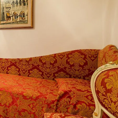 أل فاجين * البندقية