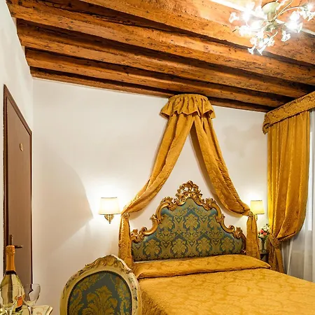 أل فاجين البندقية